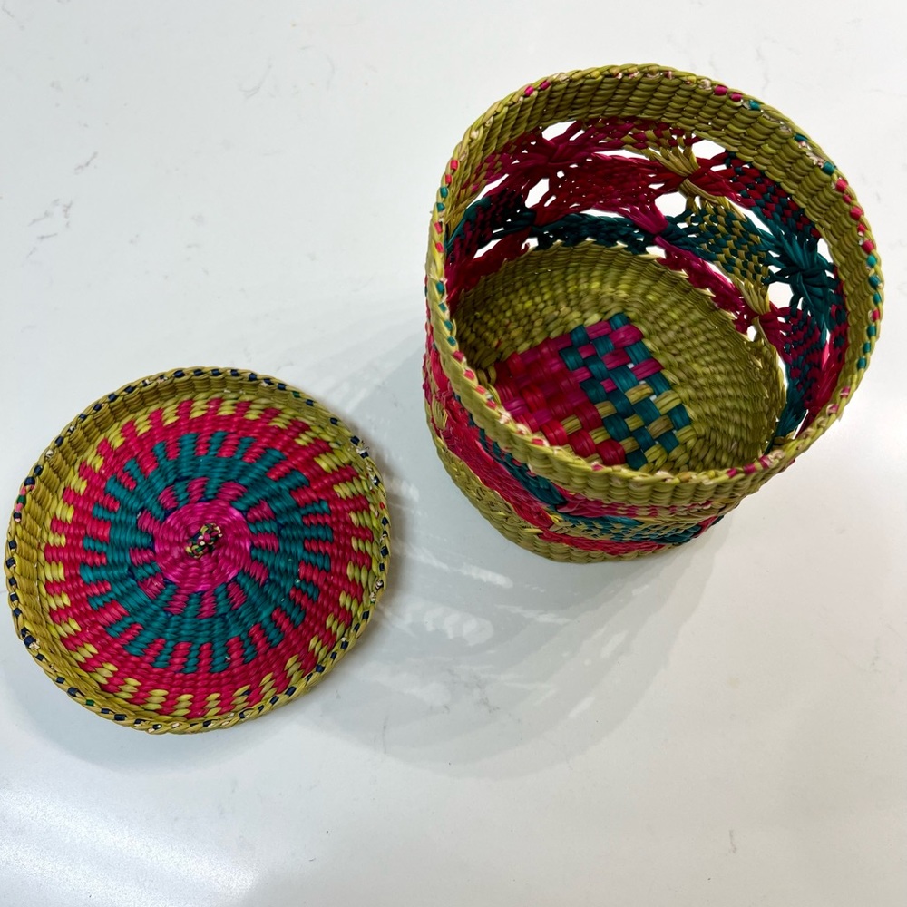 Handwoven Container - Picture 3 of 3